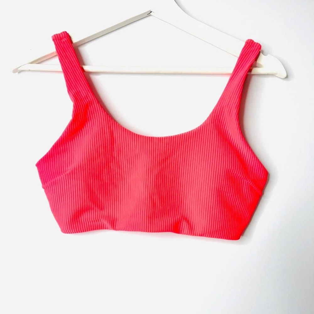Gym shark essence swim suit bikini